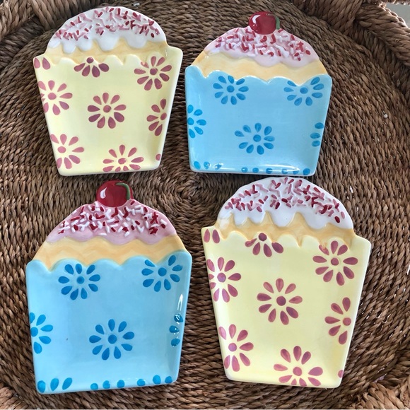 Other - Boston Warehouse Sweet Tooth Dessert Plates Cupcake Treats S/4